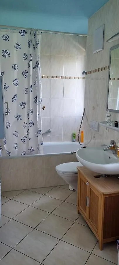 Doppelzimmer Mit Ensuite Bathroom Zur Wiesn 뮌헨 0*,